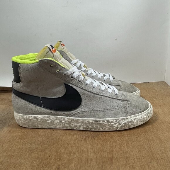 Nike Blazer Retro Mid Classic Women Size 7 Shoes Suede 518171-011 Grey Sneakers - Picture 1 of 8